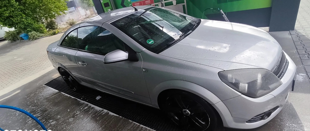 Opel Astra cena 16500 przebieg: 150000, rok produkcji 2008 z Warszawa małe 46